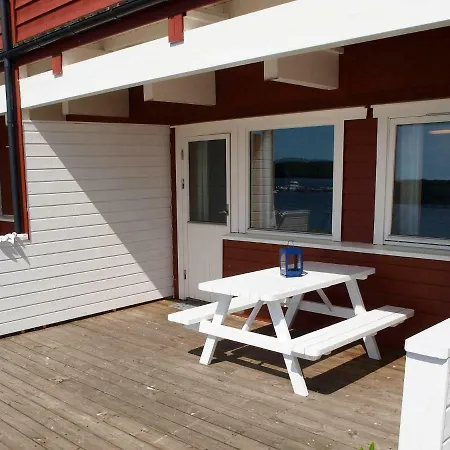 Two-bedroom Holiday In 1 Uggdal